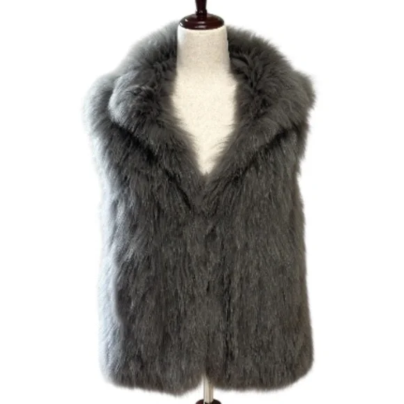 Theory Hanalee Genuine Fox Fur Vest - Picture 4 of 9